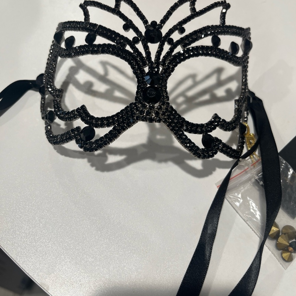 Bebe Masquerade Black Rhinestones Is Mask, Mardi Gras Mask, Metal - Picture 3 of 7